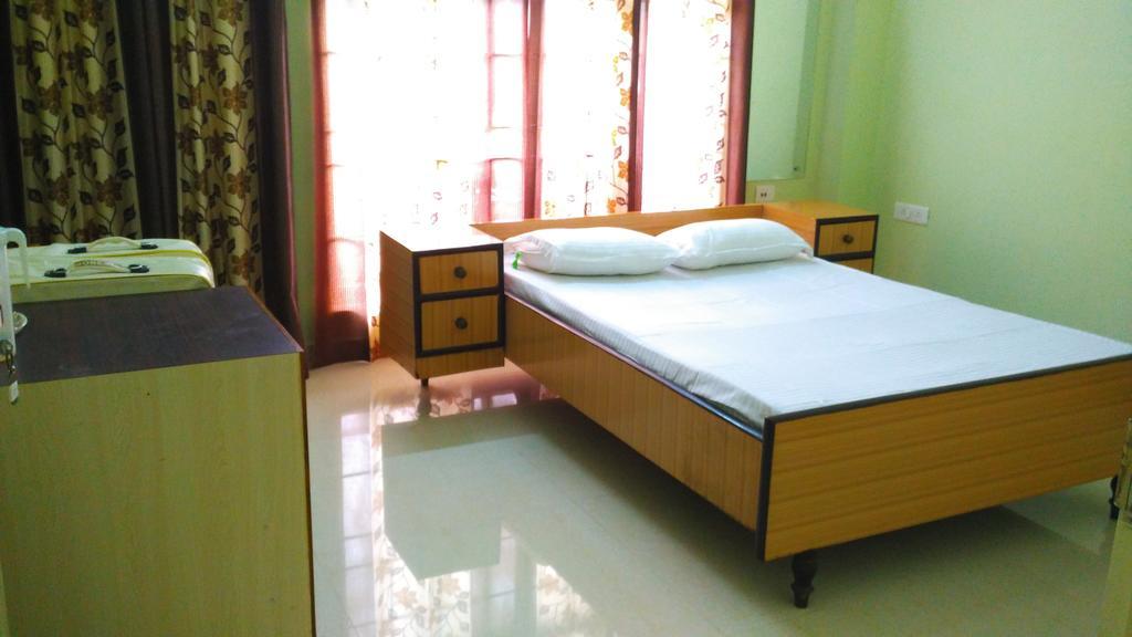 Ashirwad Homestay Guwahati Bagian luar foto